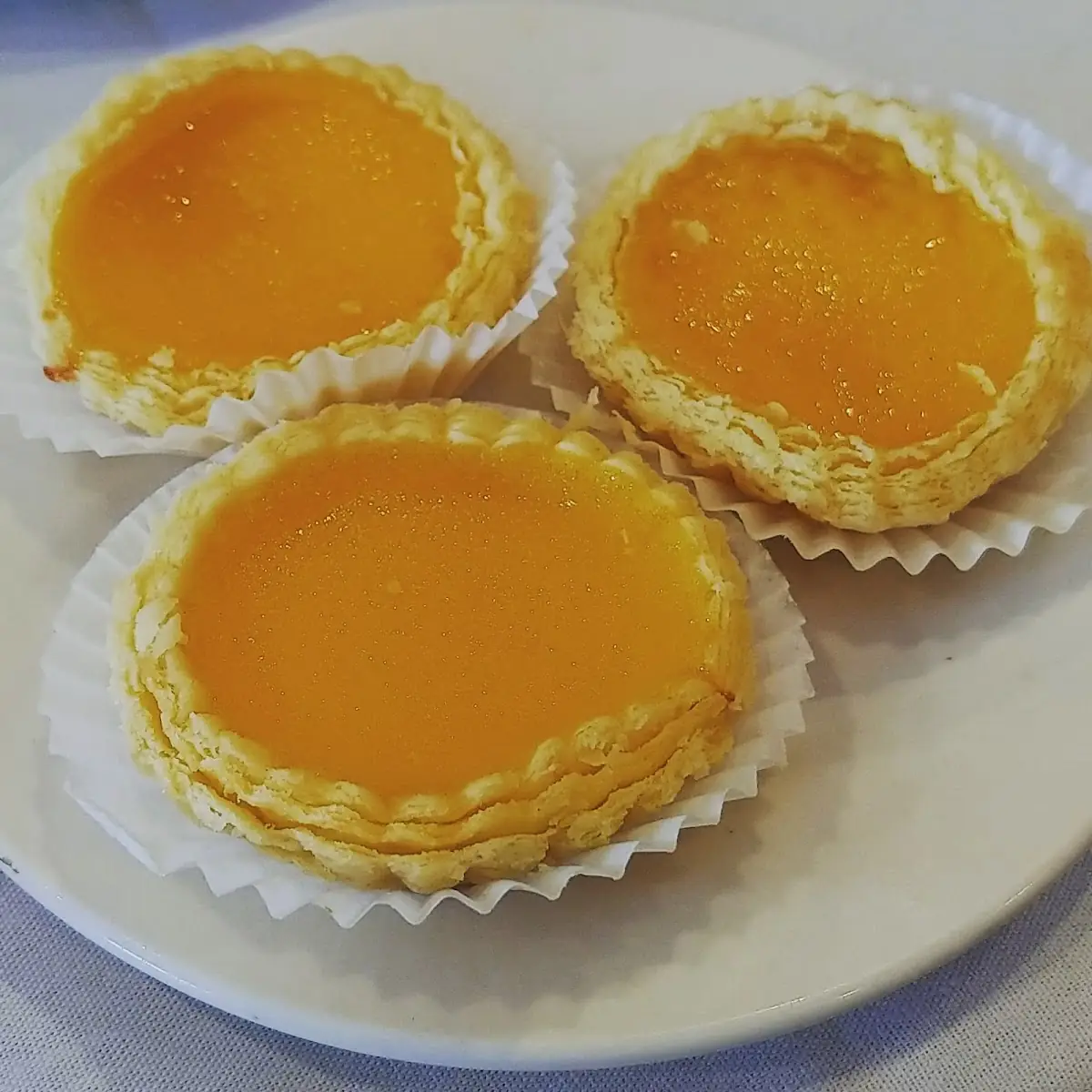 baked crispy egg custard 酥鸡蛋挞